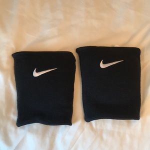 nike knee pads
